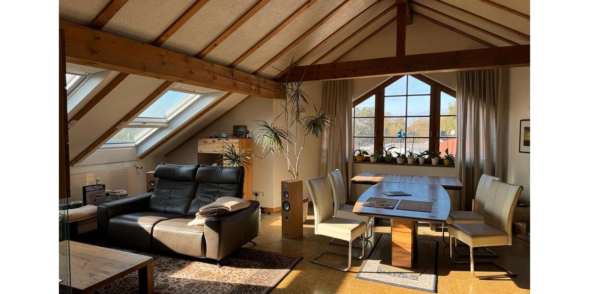 Dachgeschoßwohnung Saarbrücken Neue Bremm - 4.5 Zimmer, 109 m&sup2;, 389.000&euro; | Angebot:26620607
