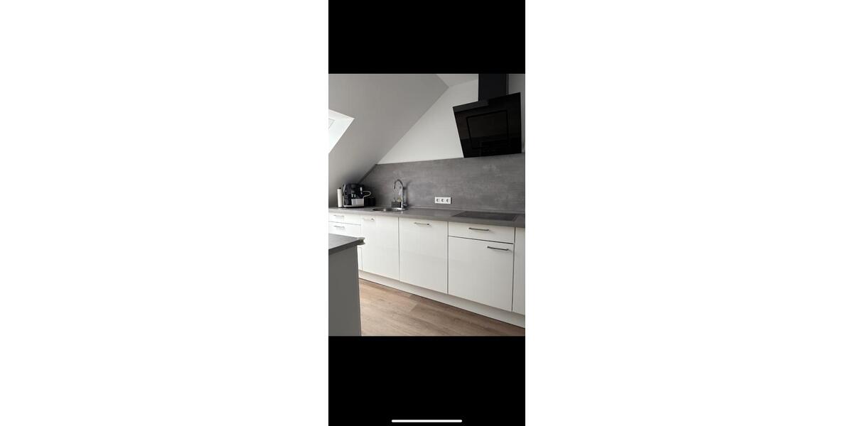 Dachgeschoßwohnung Völklingen - 3 Zimmer, 100 m&sup2;, 700&euro; | Angebot:25943069