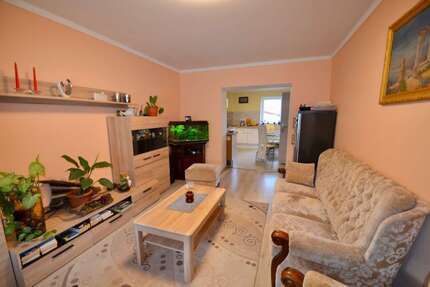 Haus Wadgassen - 5 Zimmer, 137 m&sup2;, 200.000&euro; | Angebot:25451958