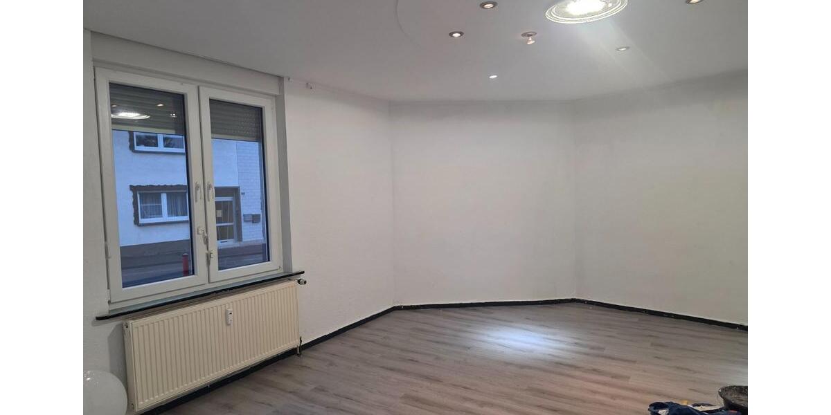Erdgeschoßwohnung Neunkirchen - 4 Zimmer, 110 m&sup2;, 900&euro; | Angebot:25322321