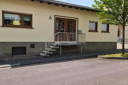 Haus Saarbrücken Malstatt - 7 Zimmer, 160 m&sup2;, 285.000&euro; | Angebot:26806874
