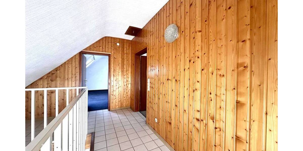 Einfamilienhaus Saarwellingen Schwarzenholz - 8 Zimmer, 190 m&sup2;, 189.000&euro; | Angebot:26730955