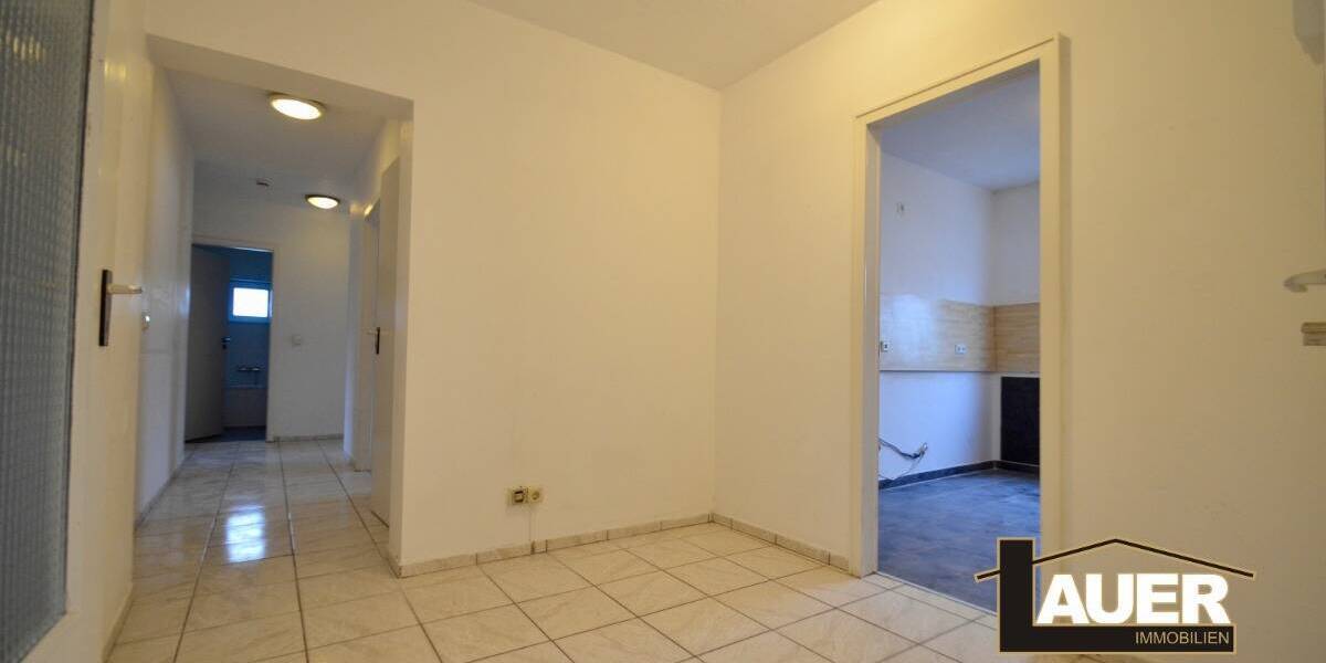 Etagenwohnung Saarlouis Fraulautern - 5 Zimmer, 110 m&sup2;, 179.000&euro; | Angebot:25666075