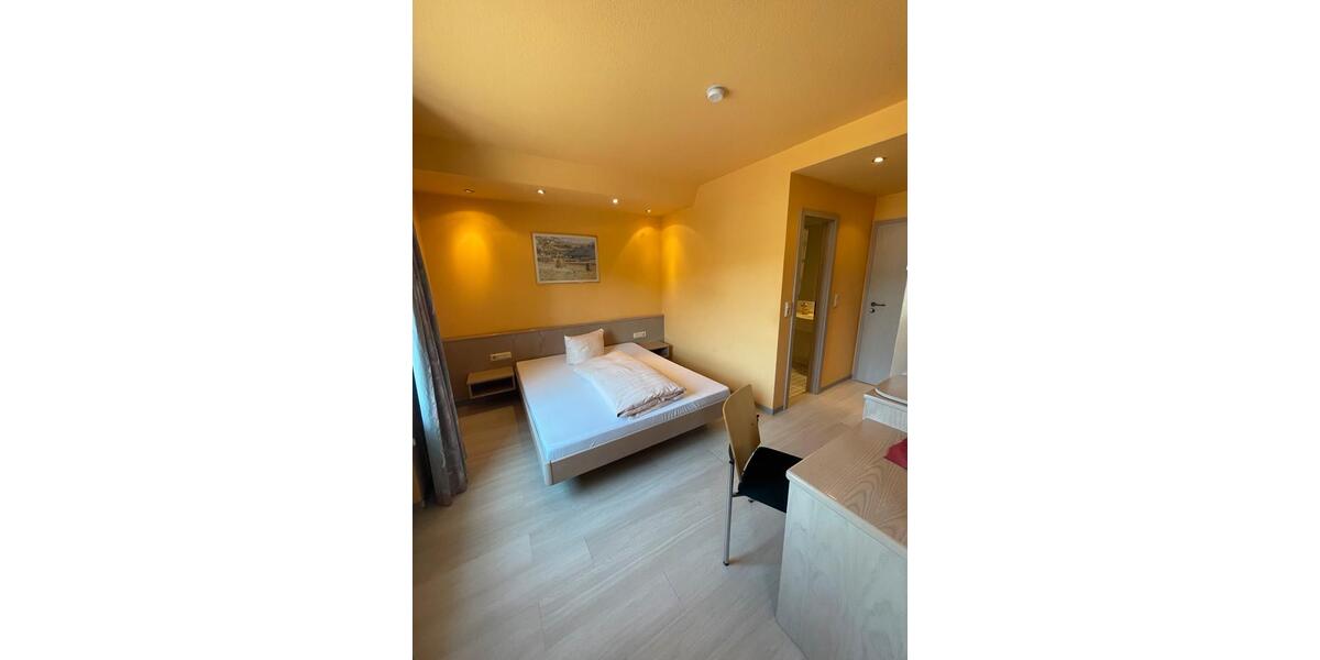 Etagenwohnung Überherrn - 2 Zimmer, 35 m&sup2;, 480&euro; | Angebot:25543034