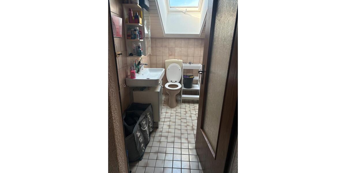 Dachgeschoßwohnung Völklingen - 3 Zimmer, 110 m&sup2;, 700&euro; | Angebot:25284881