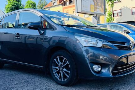 Toyota Verso 200.000 km 5.900 &euro; Saarbrücken 66115
