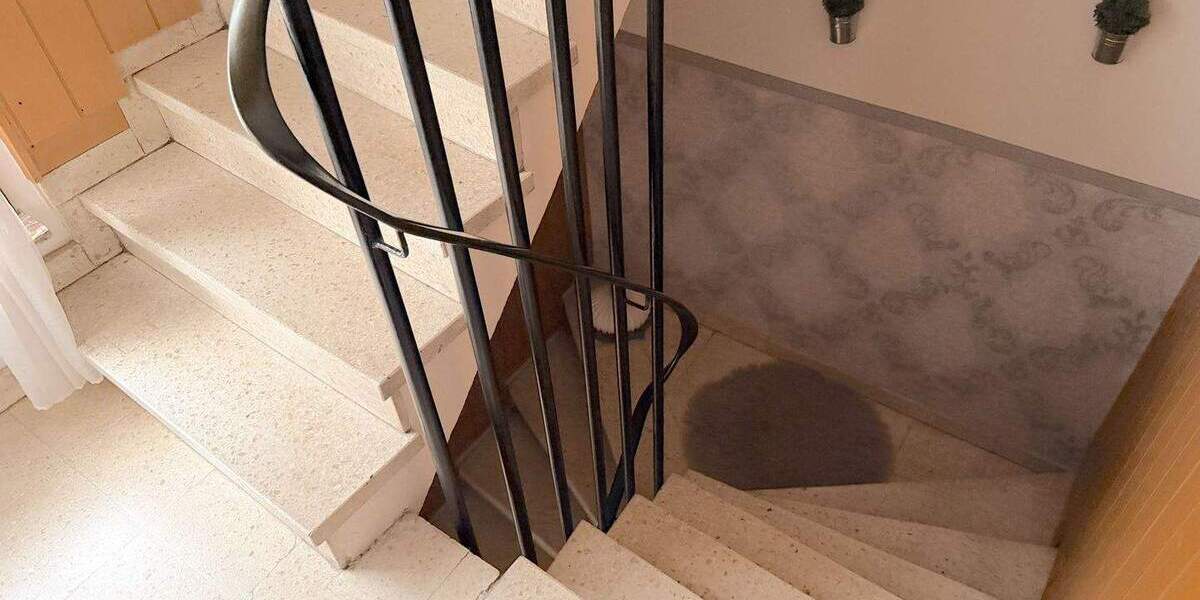 Einfamilienhaus Püttlingen - 6 Zimmer, 168 m&sup2;, 219.000&euro; | Angebot:25674631