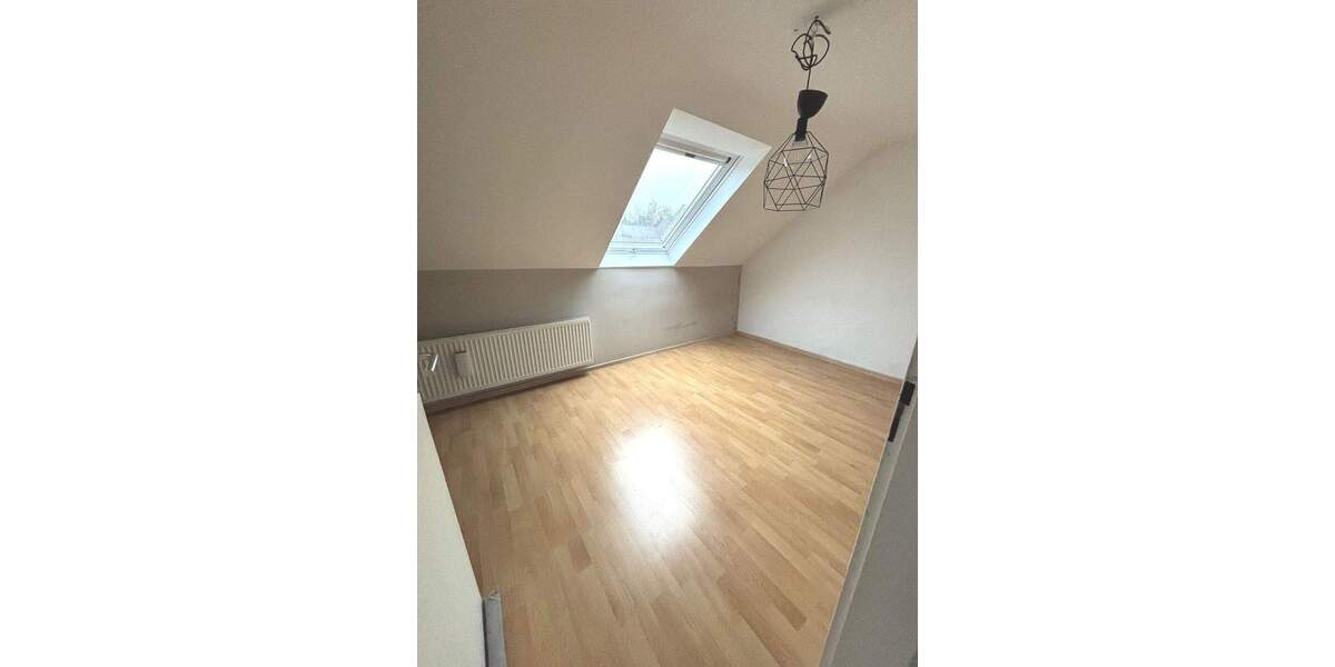 Doppelhaushälfte Schwalbach Sprengen - 6 Zimmer, 136 m&sup2;, 279.000&euro; | Angebot:25667215