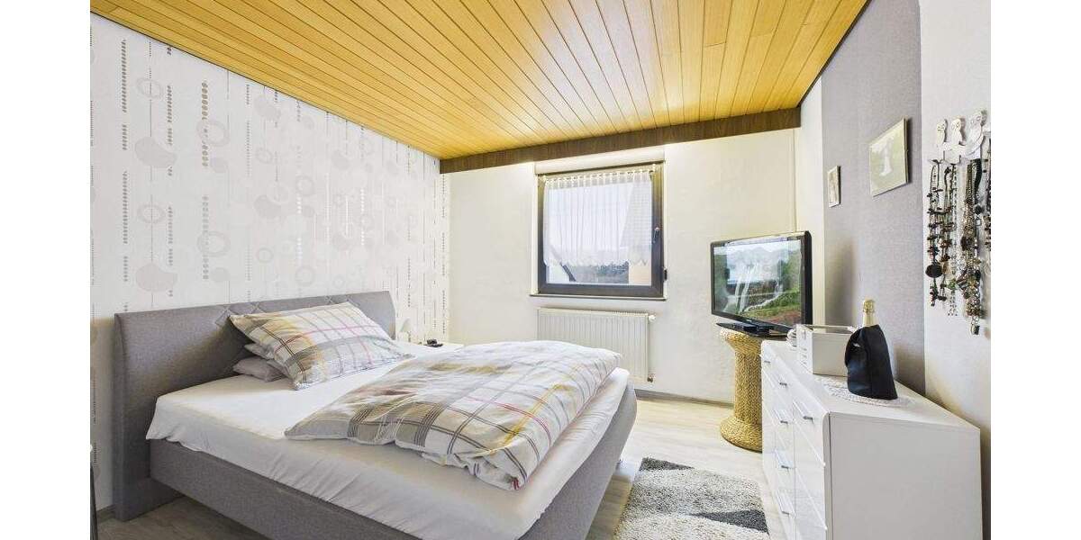 Einfamilienhaus Quierschied - 4 Zimmer, 87 m&sup2;, 155.000&euro; | Angebot:25687890