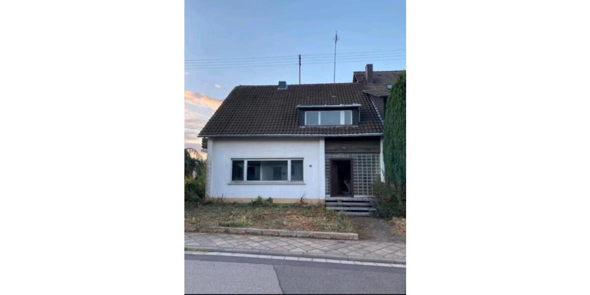 Mehrfamilienhaus, Wohnhaus Rehlingen-Siersburg Siersburg - 7 Zimmer, 155 m&sup2;, 239.000&euro; | Angebot:25406467