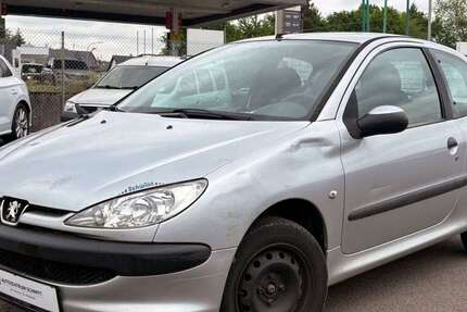 Peugeot 206 114.000 km 199 &euro; Lebach 66822