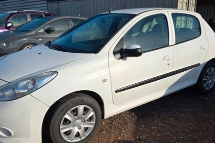 Peugeot 206 187.000 km 1.250 &euro; Saarlouis 66740