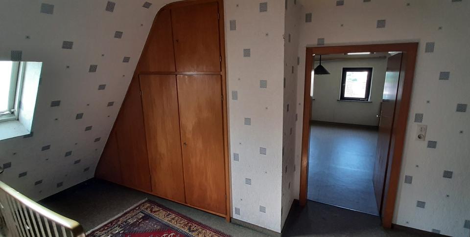 Einfamilienhaus Breitenbach - 11 Zimmer, 237 m&sup2;, 219.000&euro; | Angebot:22193879