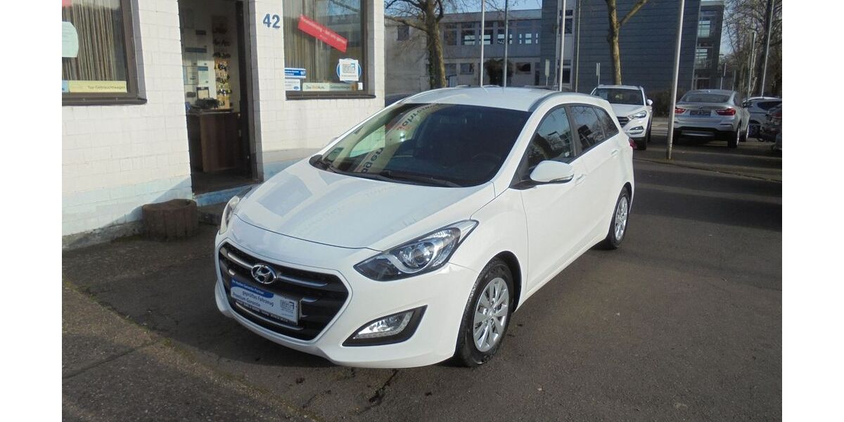 Hyundai i30 120.000 km 9.950 &euro; Dillingen/Saar 66763