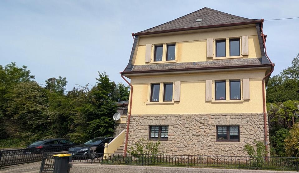 Einfamilienhaus Saarbrücken Dudweiler - 7 Zimmer, 204 m&sup2;, 375.000&euro; | Angebot:27010150