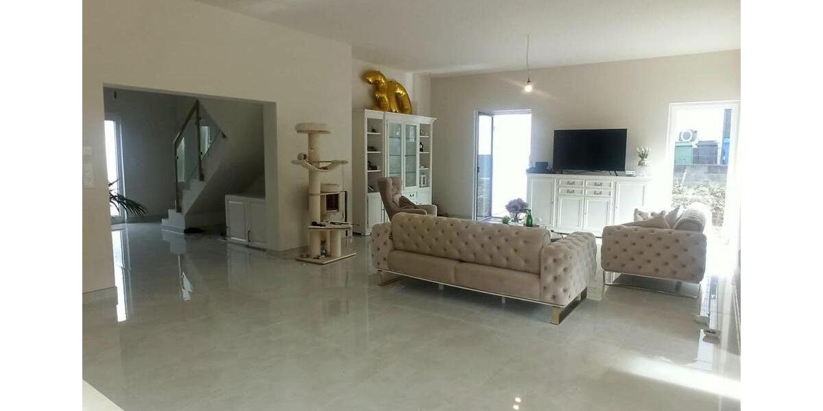 Doppelhaushälfte Völklingen - 7 Zimmer, 186 m&sup2;, 580.000&euro; | Angebot:22399037