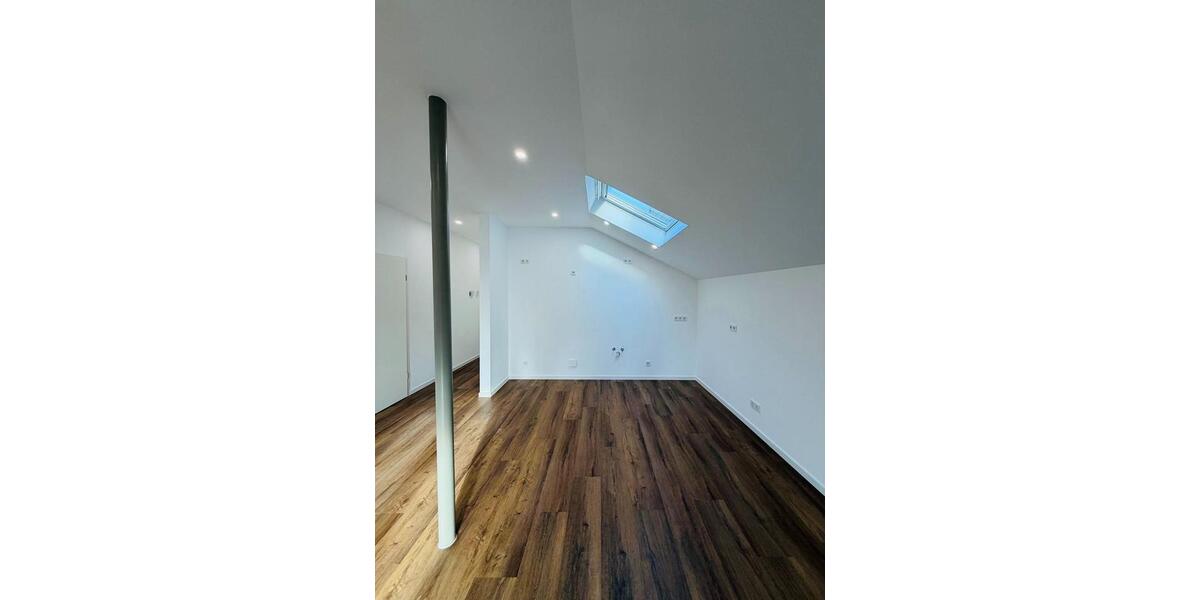 Etagenwohnung Sankt Ingbert - 3 Zimmer, 95 m&sup2;, 1.000&euro; | Angebot:25512670