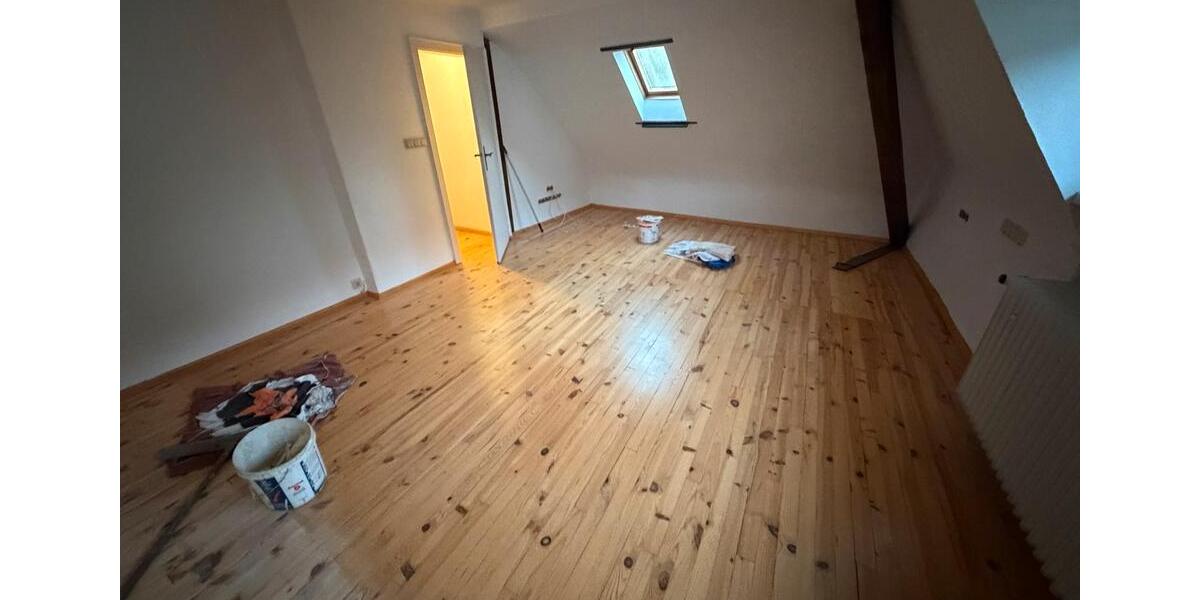 Einfamilienhaus Saarbrücken Malstatt - 7 Zimmer, 120 m&sup2;, 1.500&euro; | Angebot:25137831