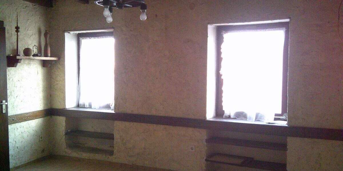 Reihenmittelhaus Sulzbach/Saar Sulzbach - 5 Zimmer, 130 m&sup2;, 105.000&euro; | Angebot:26036723