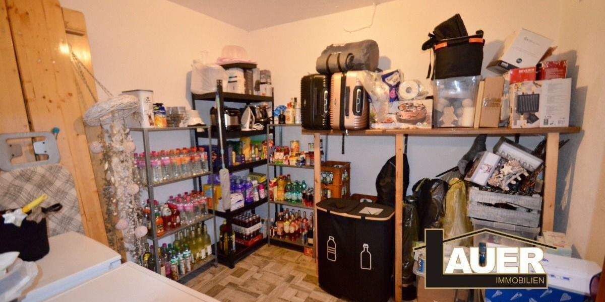 Mehrfamilienhaus, Wohnhaus Völklingen Ludweiler - 8 Zimmer, 183 m&sup2;, 235.000&euro; | Angebot:25729525