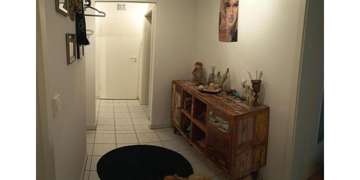 Etagenwohnung Neunkirchen - 3 Zimmer, 62 m&sup2;, 600&euro; | Angebot:25933089