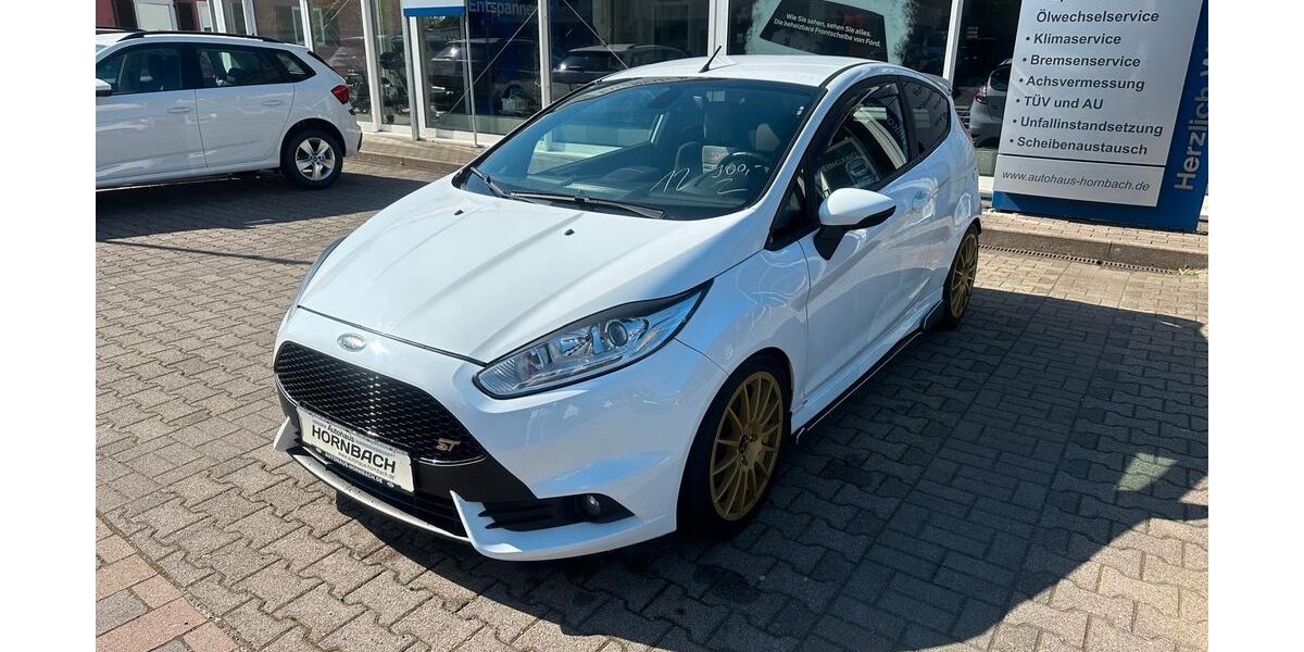 Ford Fiesta 145.900 km 12.990 &euro; Hornbach 66500
