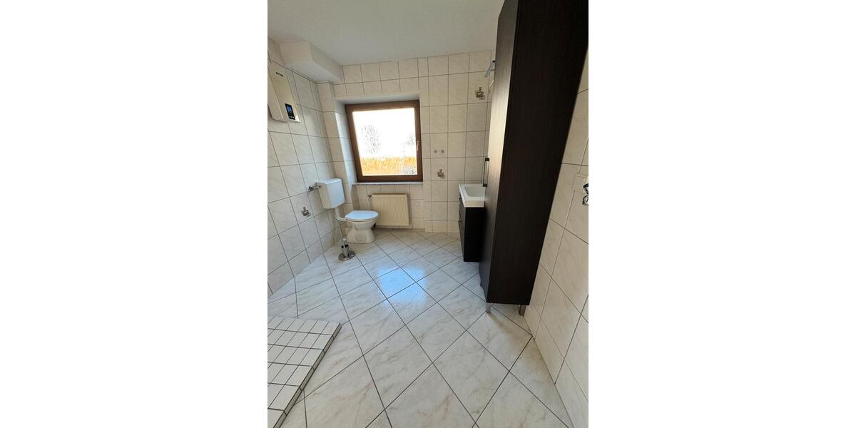 Erdgeschoßwohnung Heusweiler - 3 Zimmer, 76 m&sup2;, 650&euro; | Angebot:26704515