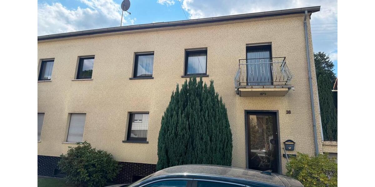 Doppelhaushälfte Saarbrücken West - 7 Zimmer, 188 m&sup2;, 250.000&euro; | Angebot:27168904