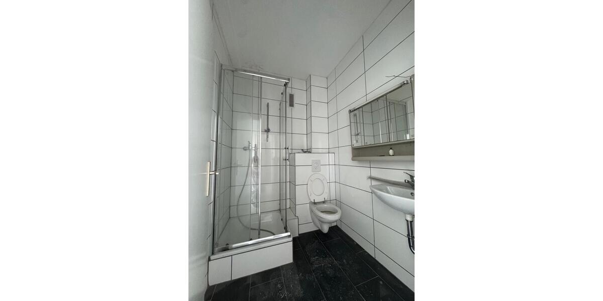 Etagenwohnung Saarbrücken West - 2 Zimmer, 50 m&sup2;, 410&euro; | Angebot:26691785