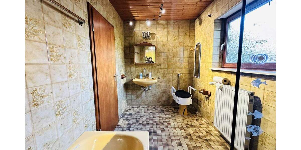 Einfamilienhaus Saarbrücken Scheidt - 5 Zimmer, 118 m&sup2;, 199.000&euro; | Angebot:25744241