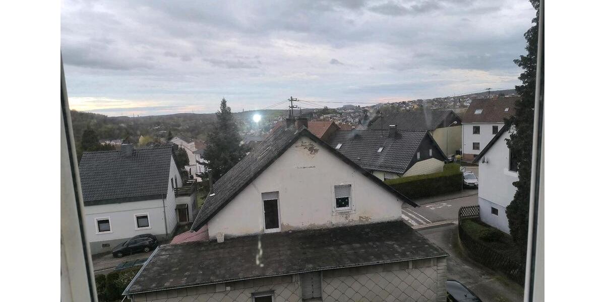 Dachgeschoßwohnung Quierschied - 2 Zimmer, 55 m&sup2;, 500&euro; | Angebot:25307880