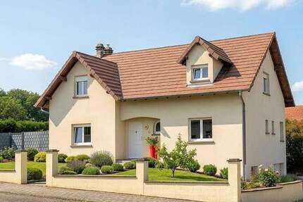 Haus Saarbrücken Neue Bremm - 5 Zimmer, 140 m&sup2;, 379.000&euro; | Angebot:27014886