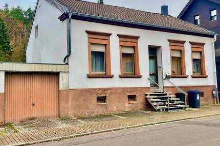 Haus Großrosseln Emmersweiler - 5 Zimmer, 120 m&sup2;, 125.000&euro; | Angebot:25673586