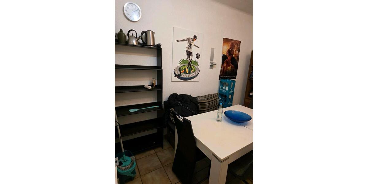 Etagenwohnung Homburg - 1 Zimmer, 20 m&sup2;, 360&euro; | Angebot:25750503