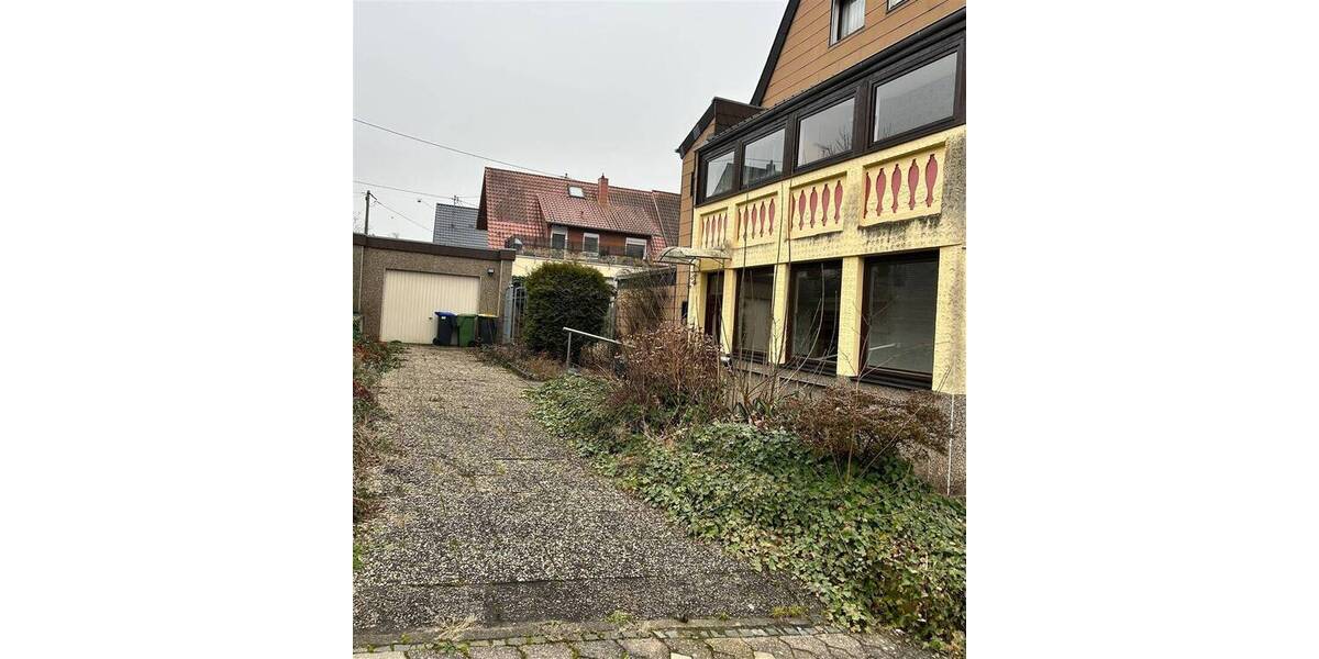 Mehrfamilienhaus, Wohnhaus Saarbrücken Dudweiler - 7 Zimmer, 168 m&sup2;, 150.000&euro; | Angebot:25745729