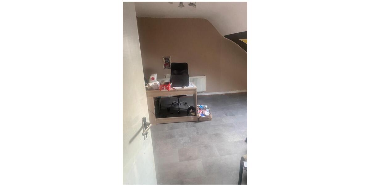 Reihenhaus Püttlingen - 7 Zimmer, 231 m&sup2;, 224.000&euro; | Angebot:25830409