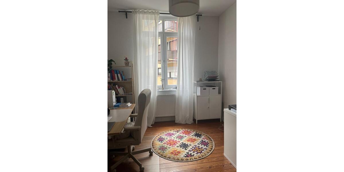 Etagenwohnung Saarbrücken - 4 Zimmer, 105 m&sup2;, 1.250&euro; | Angebot:25958793