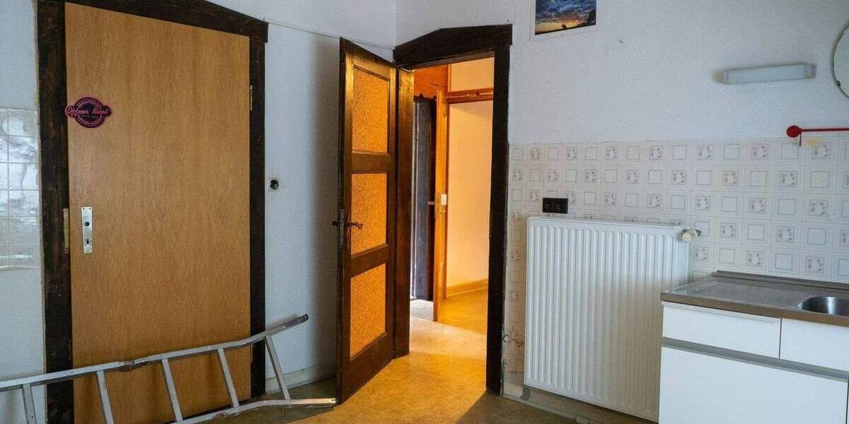 Mehrfamilienhaus, Wohnhaus Saarbrücken Scheidt - 9 Zimmer, 189 m&sup2;, 259.000&euro; | Angebot:26875325