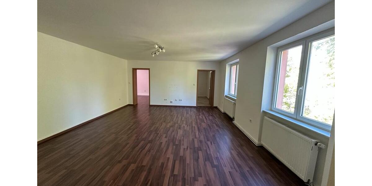 Etagenwohnung Sankt Ingbert - 3 Zimmer, 83 m&sup2;, 116.000&euro; | Angebot:26356411
