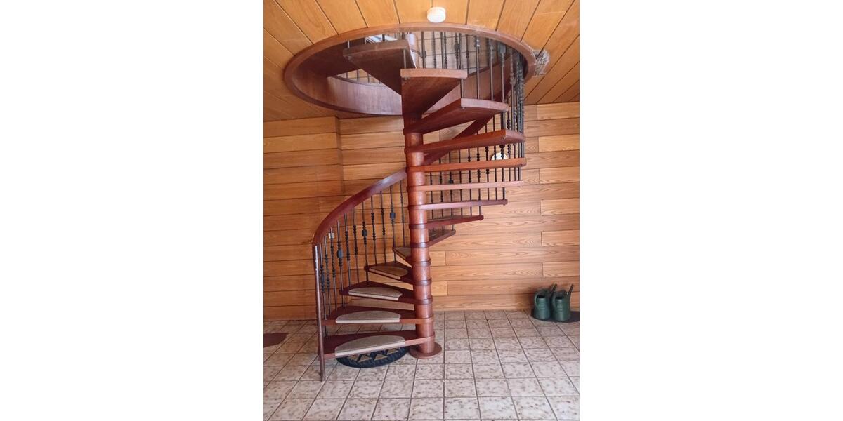 Einfamilienhaus Illingen - 8 Zimmer, 220 m&sup2;, 358.000&euro; | Angebot:26476640