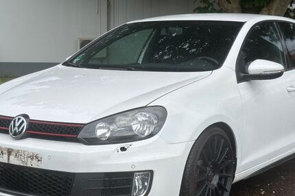 VW Golf 210.000 km 5.900 &euro; Saarlouis 66740