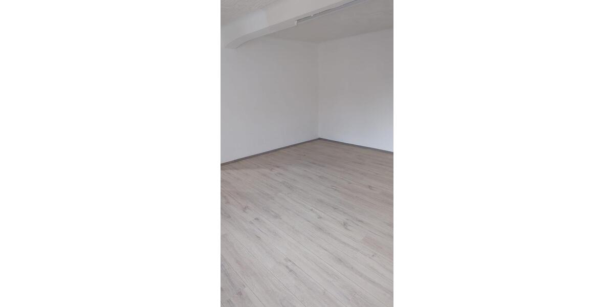Erdgeschoßwohnung Saarlouis - 3 Zimmer, 85 m&sup2;, 640&euro; | Angebot:25381061