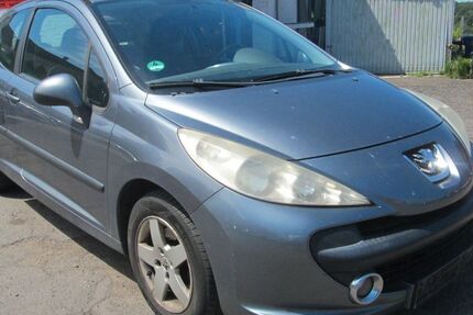 Peugeot 207 163.000 km 1.890 &euro; Spiesen-Elversberg 66583
