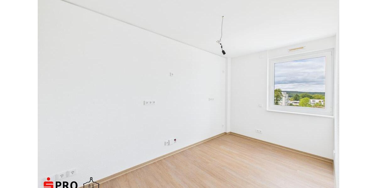 Etagenwohnung Saarbrücken Neue Bremm - 4 Zimmer, 128 m&sup2;, 1.856&euro; | Angebot:22886751