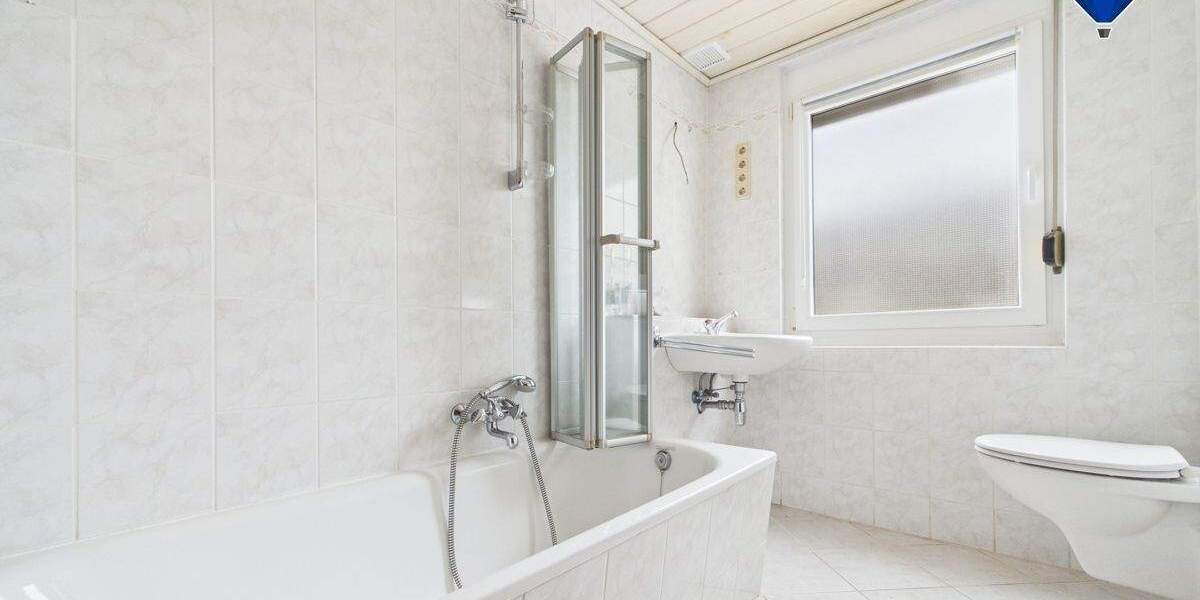 Reihenendhaus Saarbrücken Altenkessel - 7 Zimmer, 178 m&sup2;, 226.000&euro; | Angebot:25819126