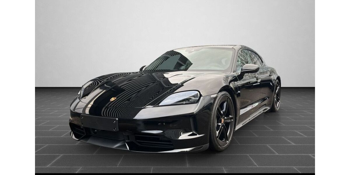 Porsche Taycan 9.900 km 104.850 &euro; Saarbrücken 66115