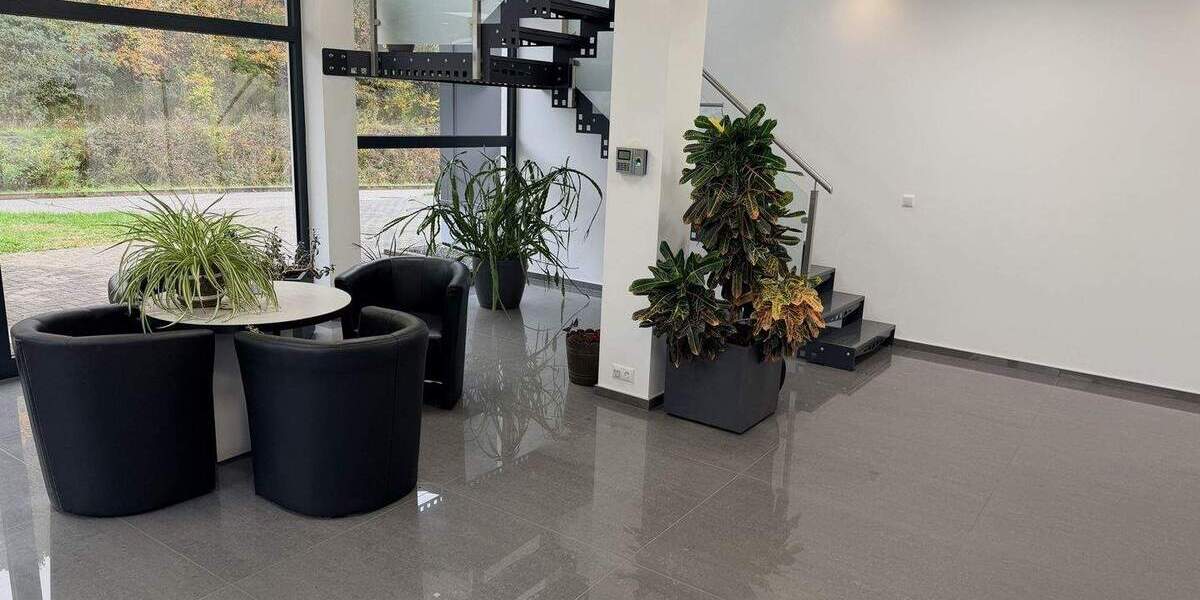 Gewerbeobjekt Schiffweiler Landsweiler - 2 Zimmer, 54 m&sup2;, 1.000&euro; | Angebot:25674618