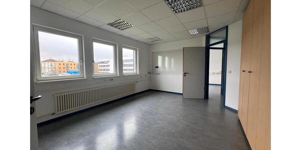 Gewerbeobjekt Saarbrücken West - 1.490&euro; | Angebot:25637468