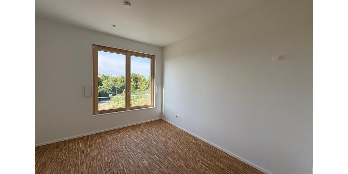 Maisonettenwohnung Saarbrücken Neue Bremm - 4 Zimmer, 95 m&sup2;, 1.195&euro; | Angebot:24780730