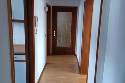 Wohnung Heusweiler - 2 Zimmer, 76 m&sup2;, 550&euro; | Angebot:25765553